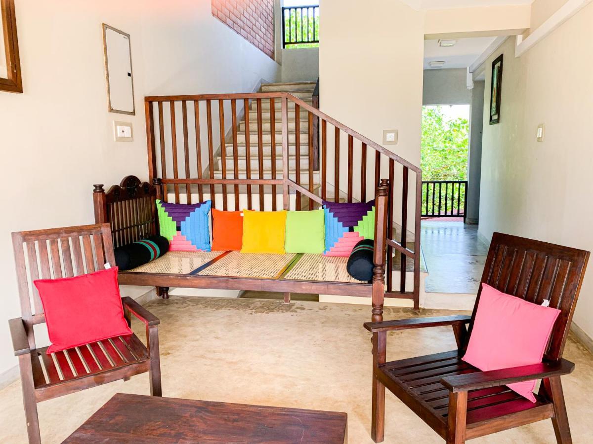 Serein Beach Hotel Tangalle Exterior photo